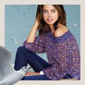 Joie Silk Chiffon Azzedine Off Shoulder Smock Neck Blue Print Blouse Women’s M